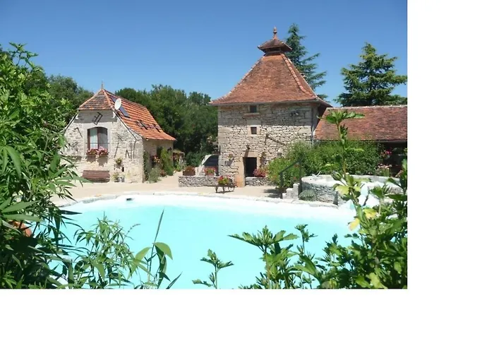 Les Et D'hotes Du Mas De Bouzou Tatil Evi *