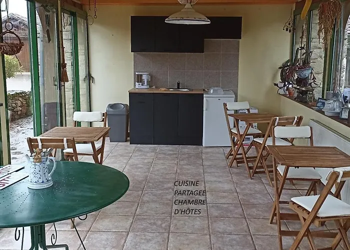 Tatil Evi Les Et D'hotes Du Mas De Bouzou